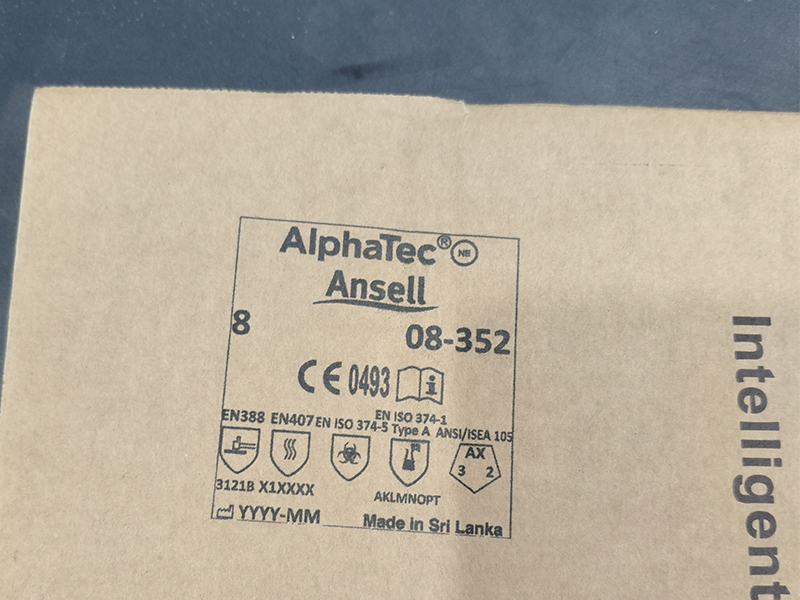 Corrugated boxes with large format ink printing